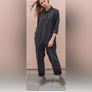 COPY - 100% LINEN BLACK JUMPSUIT​